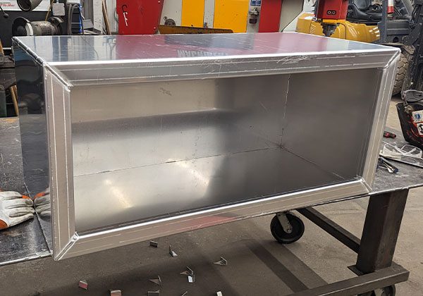 Aluminum planter box Aluminum planter box
